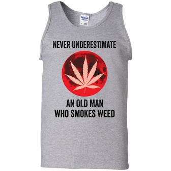 Never Underestimate An Old Man Who Smokes Weed Graphic Design Printed Casual Daily Basic Unisex Tank Top - Thegiftio UK