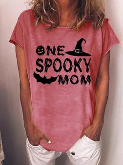 One Spooky Mom Halloween Women's T-shirt - Seseable