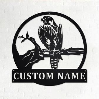 Custom Falcon Bird Metal Wall Art, Personalized Falcon Bird Name Sign Decoration For Room, Falcon Bird Home Decor, Custom Falcon Bird - Thegiftio