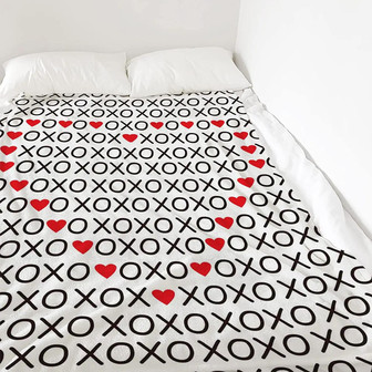Valentines Throw Blanket Heart Shape Design Valentine's Day Blanket Fleece Soft Lightweight Microfiber Bed Blanket Xoxo Sweet Love Blanket For Mom Girlfriend Gifts All Season Use - Thegiftio