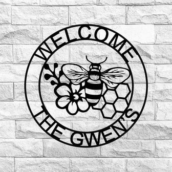 Bee Welcome Sign, Welcome Bee Sign, Metal Welcome Sign, Bee Sign, Last name Sign, Bee Decor, Metal Bee Sign, Porch Sign, Door Sign, Front - Thegiftio UK