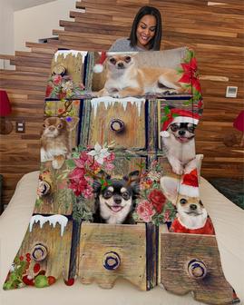 Chihuahua Hello Christmas Blanket, Christmas blankets, Pet Mom blankets, Chihuahua Mom, Chihuahua Dad, blanket for daughter, blanket for son - Thegiftio UK