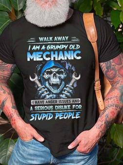 Men Walk Away I Am A Grumpy Old Mechanic Stupid People Crew Neck T-shirt - Seseable