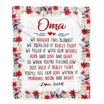 Personalized Oma Blanket From Grandkids Grandson Granddaughter We Hugged This Blanket Oma Birthday Mothers Day Christmas Customized Fleece Throw Blanket - Thegiftio UK