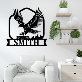 Eagle's Nest Personalized Metal Sign, Housewarming Gift - Thegiftio