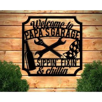 Personalized Fathers Day Sign for Dad, Papas Work Shop Metal Sign, Fathers Day Gift, Gift for Dad, Grandpa,Papa, Papaw - Thegiftio UK