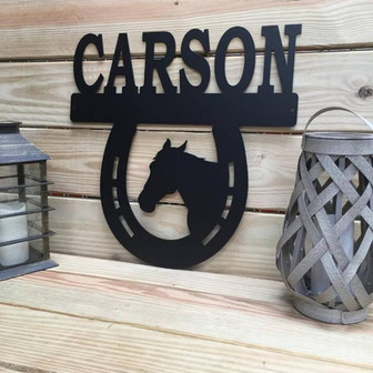 Personalized Horse Stall Sign | Horse Stall Nameplate - Thegiftio UK