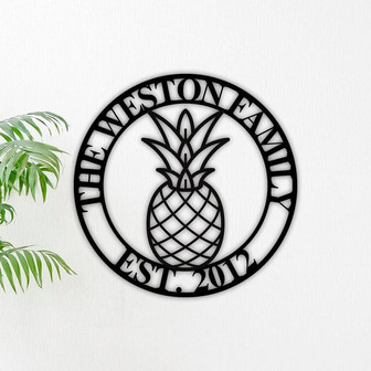 Personalized Pineapple Metal Sign-Housewarming Gift-Personalized Metal Sign-Custom Metal decor - Thegiftio