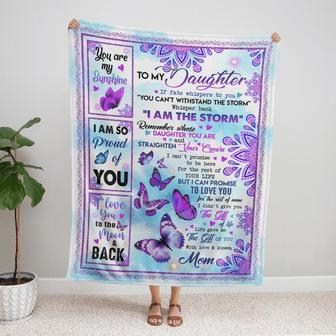 To My Daughter Straighten Your Crown Fleece Blanket Gift For Family, Birthday, Daughter, Mom To Daughter Gift - Thegiftio UK