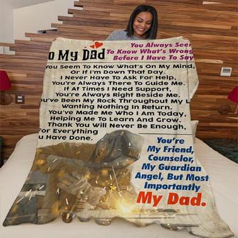 To My Father You Seen To Know What Is On My Mind Fleece Blanket Gift For Family,Birthday,Parents,Dad Gift - Thegiftio UK