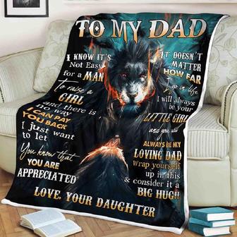 To My Father Wrap Yourself Up And Consider It A Big Hug Fleece Blanket Gift For Family,Birthday,Parents,Dad Gift - Thegiftio UK