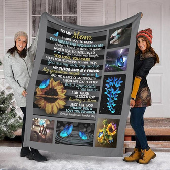 To My Mother Only A Heart As Dear As Yours Fleece Blanket Gift For Family,Birthday,Parents,Mother,Mom Gift - Thegiftio UK