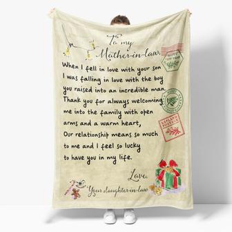 To My Mother In Law I Feel So Lucky To Have You In My Life, Fleece Blanket, Mothers Day In Law To Mom, - Thegiftio UK