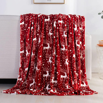 Red Reindeer Christmas Prints Fleece Blanket-Holiday Theme Home Décor Fuzzy Warm and Cozy Throws for Winter Bedding, Couch and Gift - Thegiftio