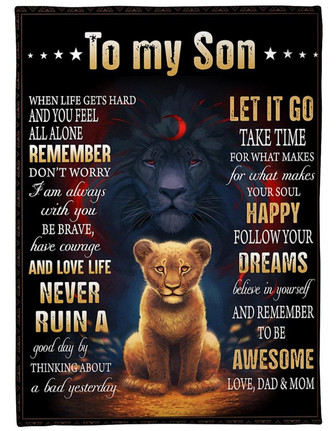 To My Son Believe In Youself And Remember To Be Awesome Fleece Blanket Family Gift Gift For Son Gift From Mom To Son - Thegiftio