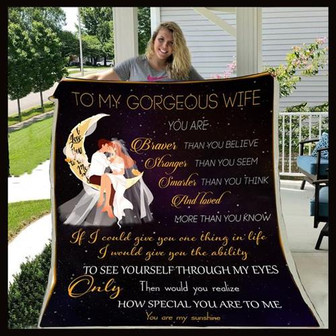To My Wife My Sunshine Love To The Moon Fleece Blanket Gift For Family,Birthday,Wife,Couple,Gift Home Decor - Thegiftio UK