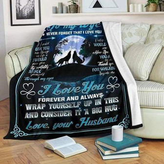 To My Wife Wrap Yourself Up In This And Consider It A Big Hug FLeece Blanket GIft For Wife From Husband Home Decor - Thegiftio UK