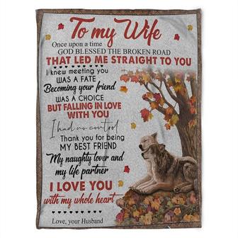 Wolf Blanket, To My Wife Becoming Your Friend Was A Choice But Falling In Love With You,Gift For Wife Family Home Decor - Thegiftio UK