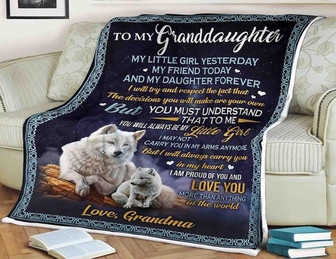 Wolf Blanket To My Granddaughter, But I Will Always Carry You In My Heart,Gift For Granddaughter Family Home Decor - Thegiftio UK