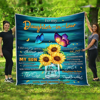 Blanket To Daughter-In-Law Sunflower Butterfly I Did Not Get To Choose You - Thegiftio UK