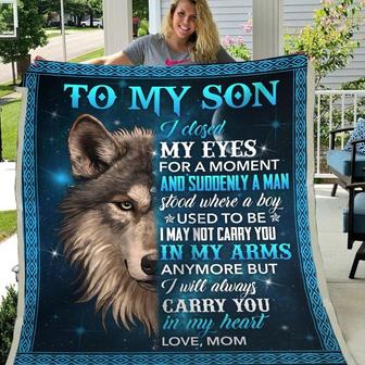 Blanket Mom To Son Birthdays Gift Blanket Half Wolf Art I Will Always Carry You In My Heart - Thegiftio UK