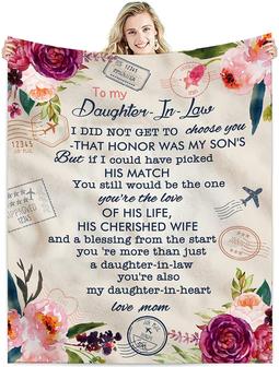 To My Daughter in Law from Moms Flannel Fleece Blanket Super Soft Throw Warm Blankets Future Daughter-in-Law - Thegiftio UK