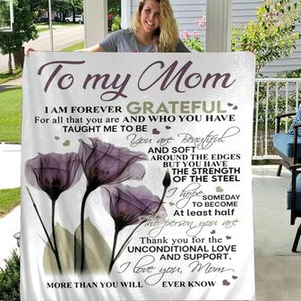 Flannel Blanket to My Mom from Daughter Son, I Love You Mom Blanket Birthday Gifts for Mom, Purple Flower Blanket for Mom - Thegiftio UK