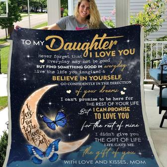 Gift For Daughter Butterfly Moon Art Never Forget That I Love You - Blanket - Thegiftio UK