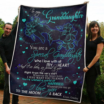To My Granddaughter Tiny Hand I Love You To The Moon And Back Gift From Grandma Fleece Blanket - Thegiftio UK