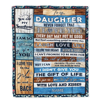 Personalized To My Daughter Blanket From Mom Dad I Love You Wood Daughter Birthday Christmas Thanksgiving Graduation Customized Fleece Blanket - Thegiftio UK