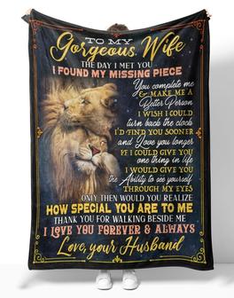 Personalized To My Gorgeous Wife Couple Lion Lovely Blanket From Husband, To My Gorgeous The Day I Met You Lion Couple Love Blanket For Gorgeous Wife - Thegiftio UK
