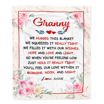 Personalized Granny Blanket From Grandkids Granddaughter Grandson We Hugged This Blanket Floral Granny Birthday Mothers Day Christmas Fleece Throw Blanket - Thegiftio UK
