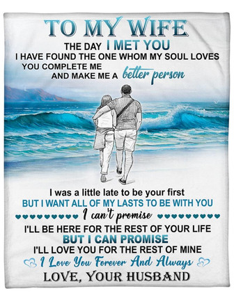 Personalized To My Wife Couple Walking In Sea Blanket Gift For Wife From Husband To My Wife The Day I Met You Blanket Customized - Thegiftio UK