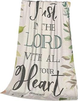 Trust in The Lord Throw Blanket for Couch and Bed - Thegiftio UK