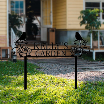 Custom Metal Garden Sign, Personalized Metal Garden Name Wall Art, Floral Garden Stake Sign, Metal Hummingbird and Flower Yard Lawn Decor - Thegiftio UK