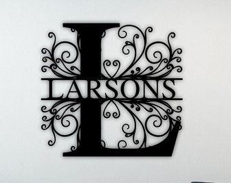 Last Name Metal Sign-Family Name Sign-Personalized Metal Wall Decor-Housewarming Gift-Welcome Sign for Front Porch-Metal Monogram Sign - Thegiftio