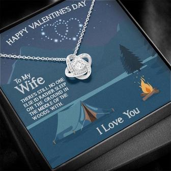 Camping Wife - Valentines Day Love Knot Necklace - Seseable