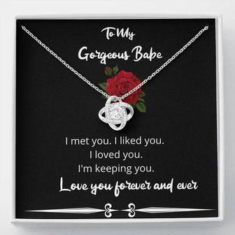 Gorgeous Babe Love Knot Necklace - Seseable