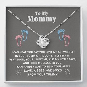 To My Mommy - Love Knot Necklace - Seseable