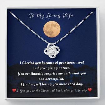 To The Moon And Back - Love Knot Necklace, For My Loving Wife - Seseable