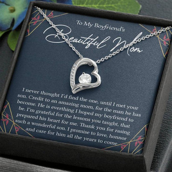 To My Boyfriend's Beautiful Mom - Forever Love Necklace - Thegiftio UK