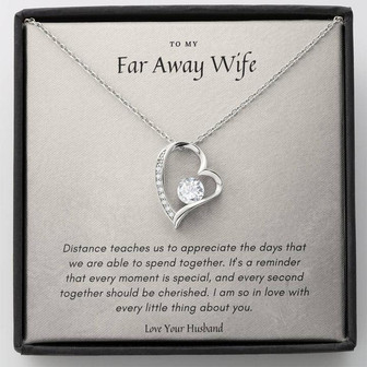 To My Far Away Wife - Forever Love Necklace - Thegiftio UK