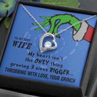 To My Wife - My Heart Isn't The Only Thing Growing | Forever Love Necklace - Thegiftio UK