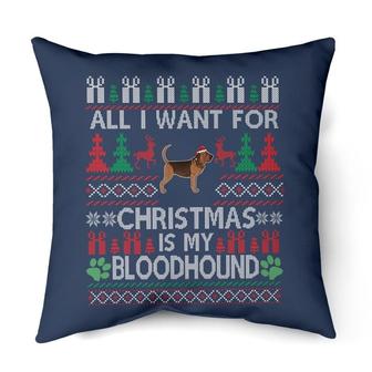 All I Want For Christmas Is My Bloodhound | Mazezy