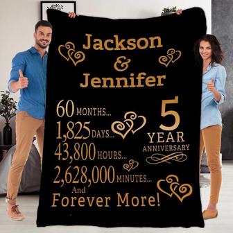 Anniversary Blanket For Couples, Fleece Blanket With Couple Names And Anniversary Year, Customized Blanket For Anniversary, Gift For Her | Mazezy