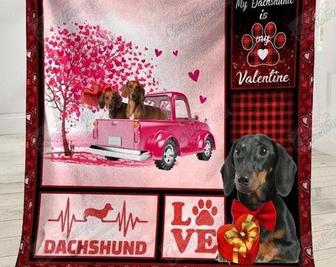 Dachshund Valentine's day blanket, blanket for dog mom, Dachshund mom gifts, daughter gifts, blanket for mom, blanket for son, dog lovers | Mazezy