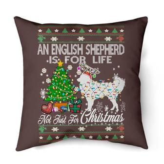 just a girl christmas an English shepherd | Mazezy