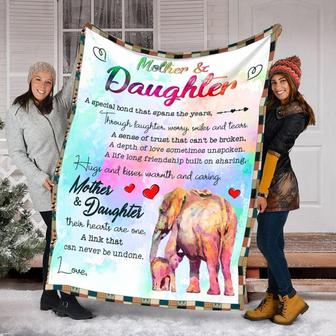 Mother And Daughter Elephant Blanket, Mother's Day Gifts, Christmas Gift For Mother, Anniversary Gift, Mom Blanket, Gift for Daughter | Mazezy