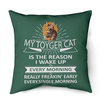 My Toyger cat Is The Reason I Wake Up Every Morning | Mazezy
