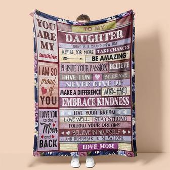 Personalised Blanket Gift To Daughter From Mom| Fleece, Sherpa, Woven Blankets| Gifts For Daughter|To My Daughter Remember To Be Awesome| | Mazezy UK